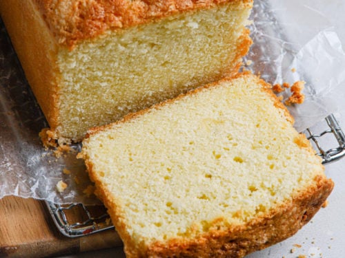 Old-Fashioned Pound Cake